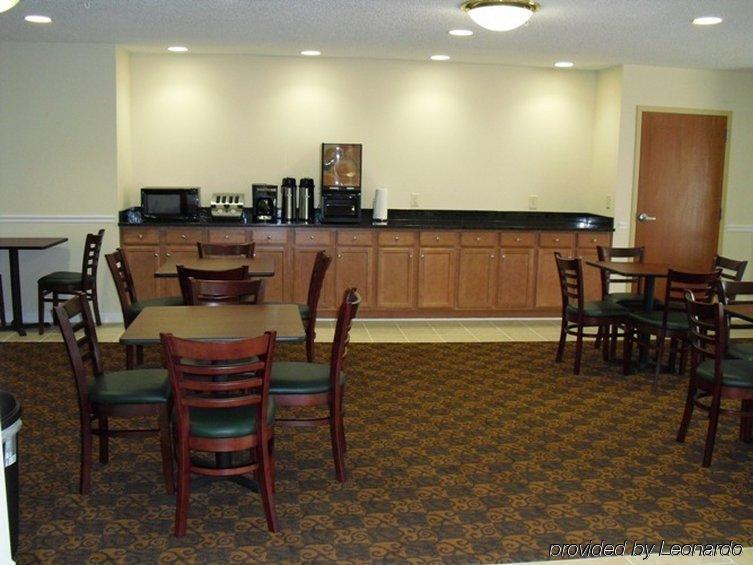 Days Inn By Wyndham Greensboro Nc Restaurant photo