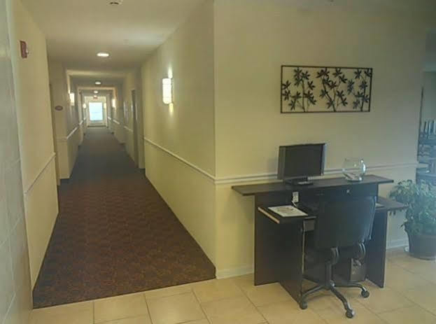 Days Inn By Wyndham Greensboro Nc Exterior photo