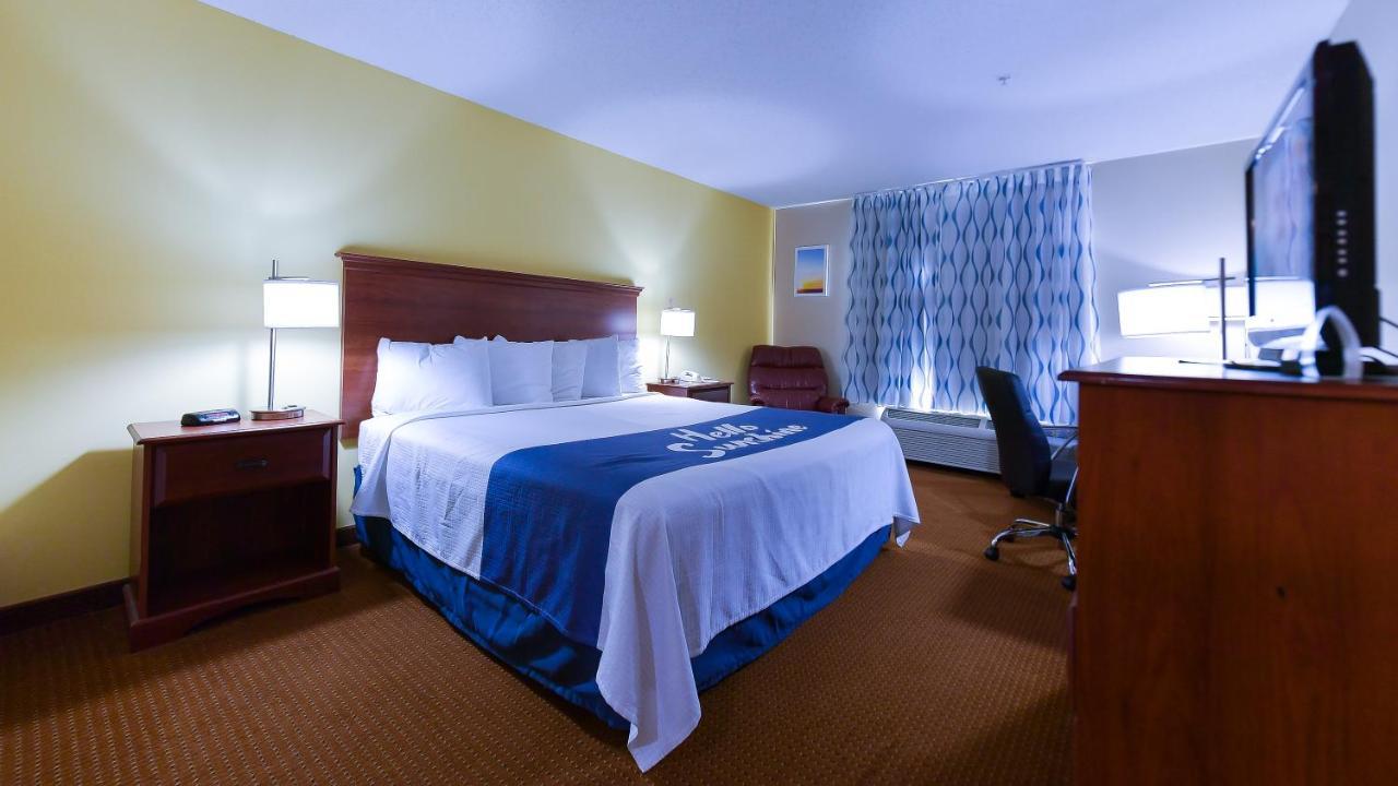 Days Inn By Wyndham Greensboro Nc Exterior photo
